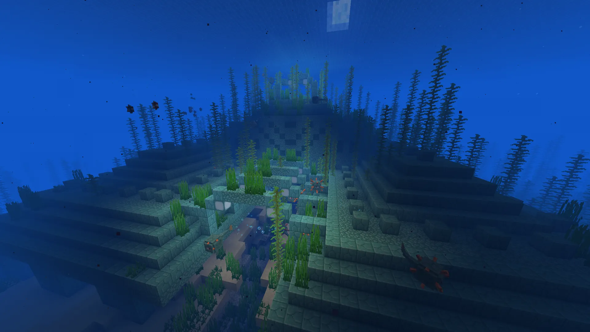 夜の海に浮かび上がる海底神殿と極小の島の絶景